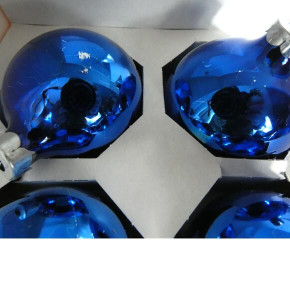 Vintage Holly Glass Ornaments 12 Blue 3 Gold Round 21/4 Inches Christmas - Picture 2 of 3